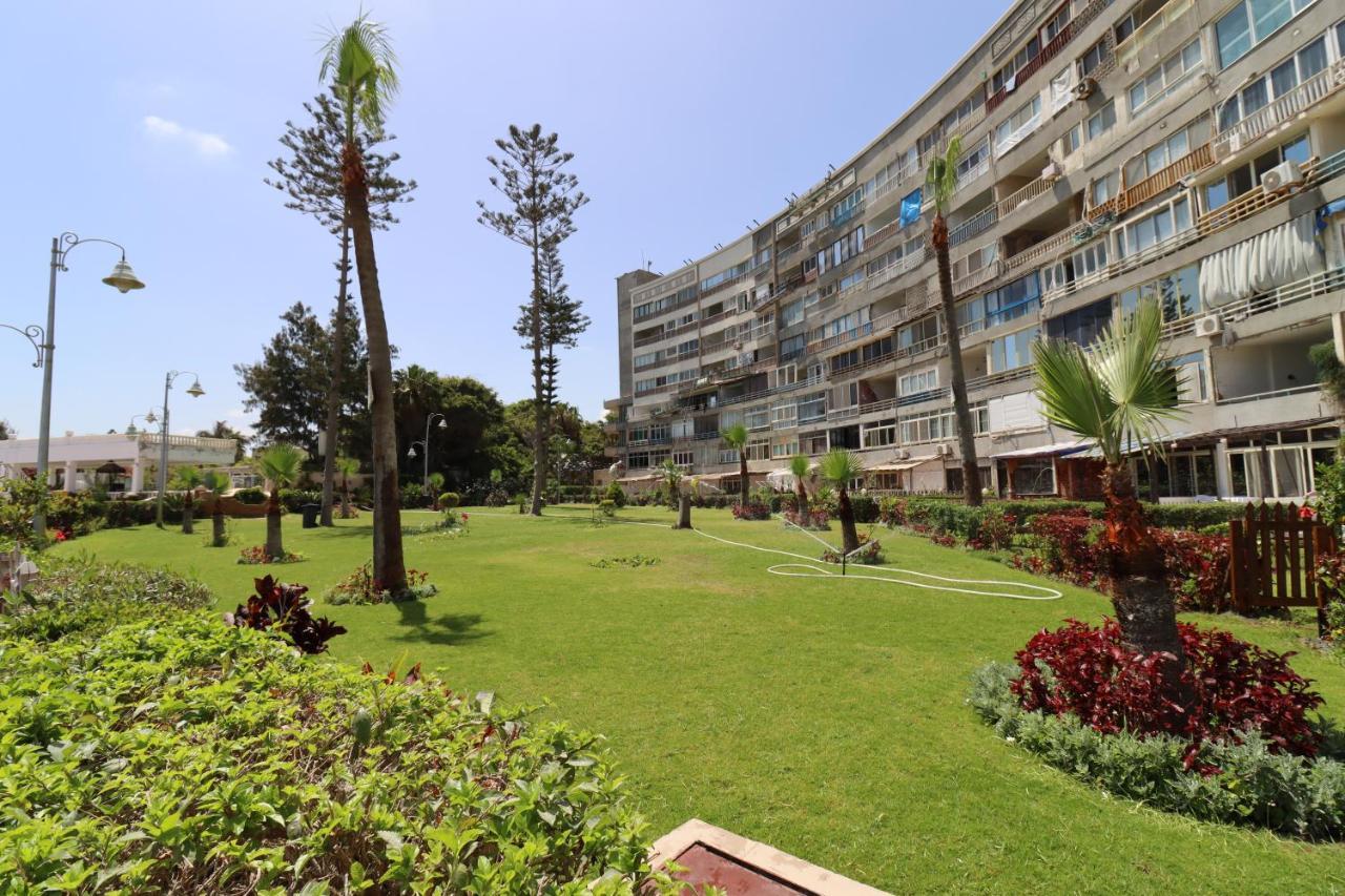 Beach Luxury Mamoura Private Beach 亚历山大港 外观 照片